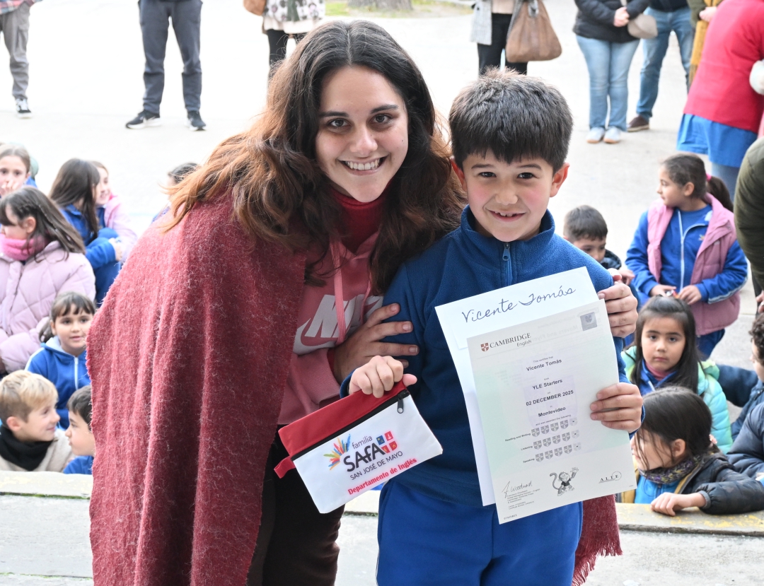 Entrega de diplomas de inglés